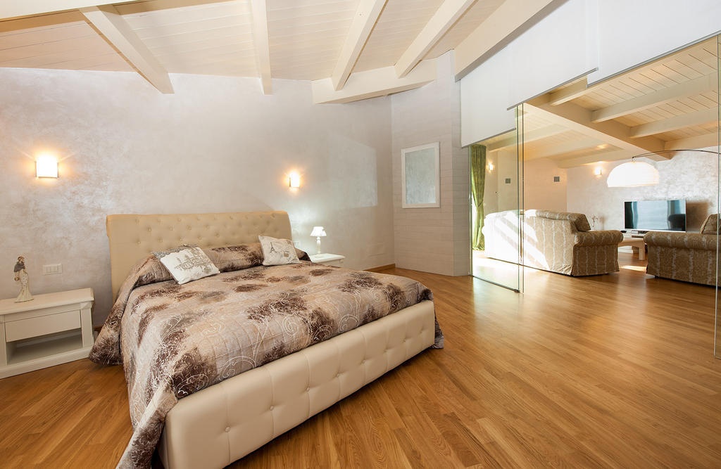 Jolie Bed And Breakfast Pescara Exteriör bild